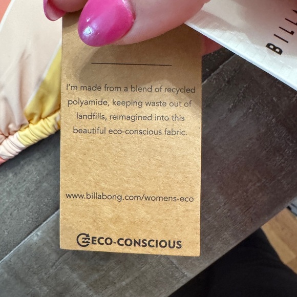 BILLABONG NWT Striped Triangle Wrap Bikini Top Size Medium Swim Summer Beach - Picture 9 of 10